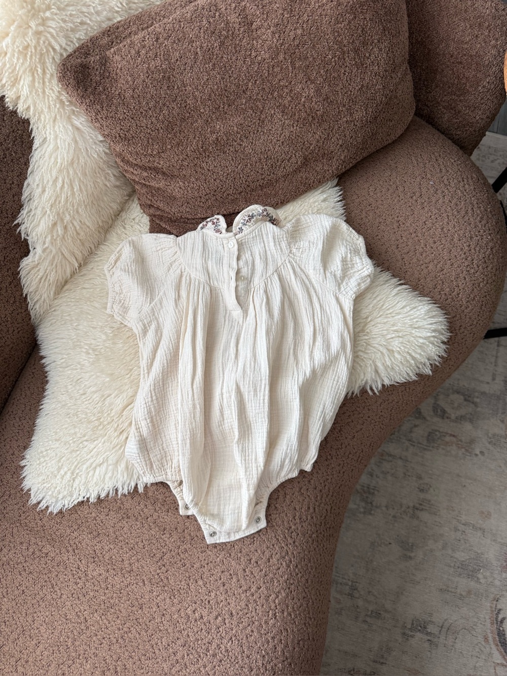 Rylee + Cru Lula Romper - Picture 4 of 5